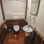 Apartmanhaz *