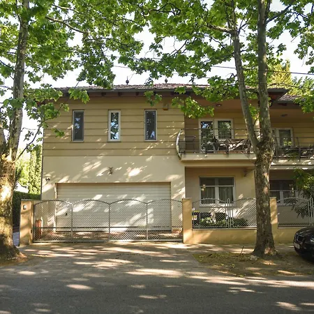 Apartmanhaz * Siofok
