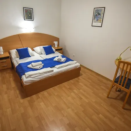 Apartment Apartmanhaz