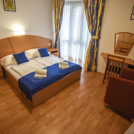 Appartamento Apartmanhaz *