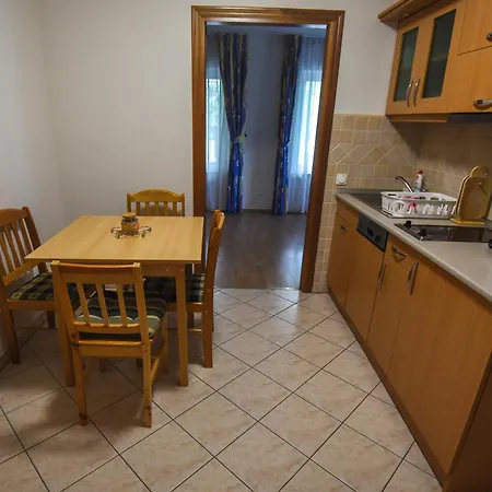 Apartmanhaz Apartment Siofok